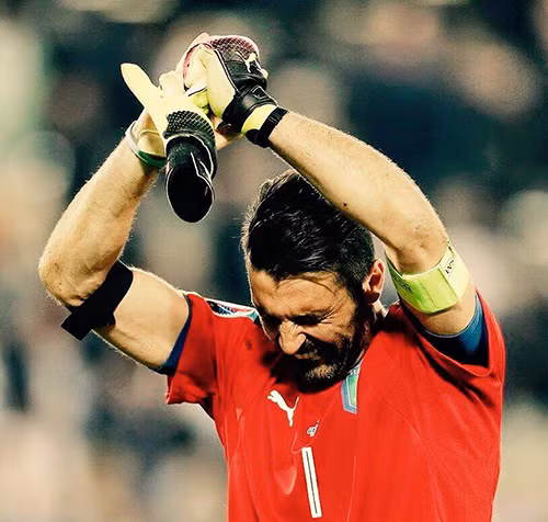 Italy đã bước ra, Italy của những giọt nước mắt ảnh 1