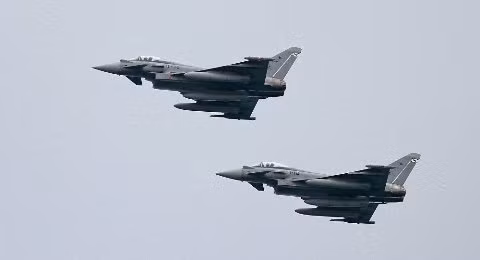 Hội đồng Nga-NATO nhóm họp về an toàn bay ảnh 1