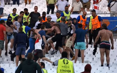 Giải pháp chống hooligan của UEFA ảnh 1