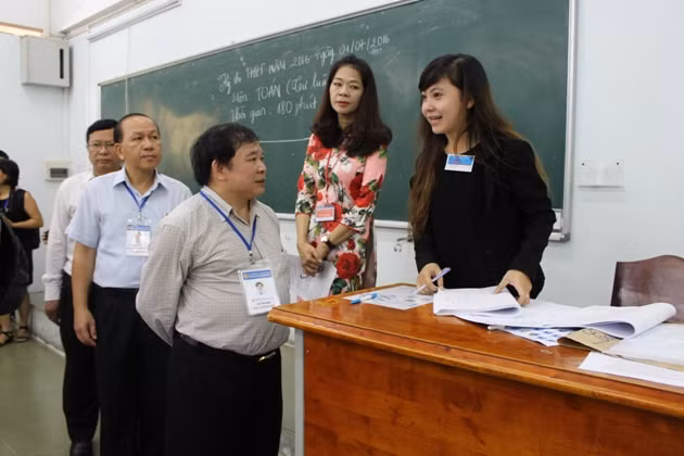 Thứ trưởng Bùi Văn Ga đánh giá cao công tác tổ chức thi ảnh 1