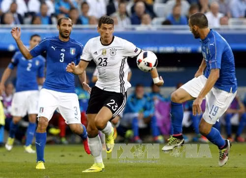Đức mất "trọng pháo" Mario Gomez cho trận bán kết ảnh 1