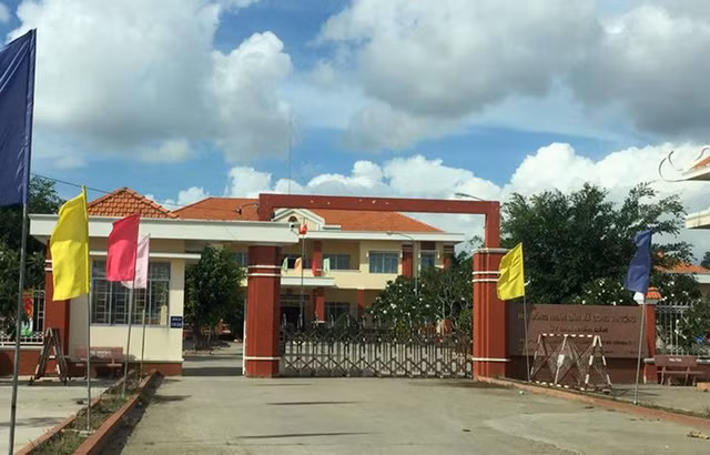 Long An: Chậm xử lý hàng loạt vi phạm đất đai và xây dựng ảnh 1