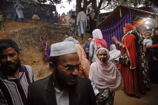 Ngày vui hiếm có trong trại tị nạn của người Rohingya ảnh 6