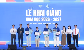 Nữ sinh mở rộng lựa chọn trong lĩnh vực khoa học - kỹ thuật