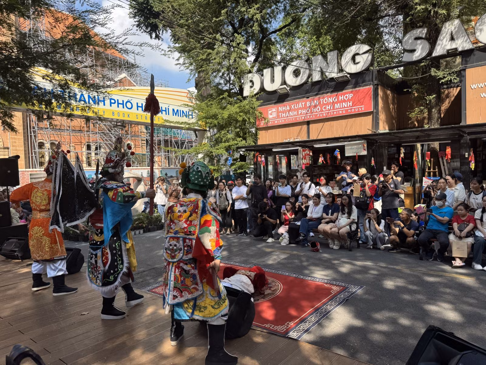 Chú thích ảnh