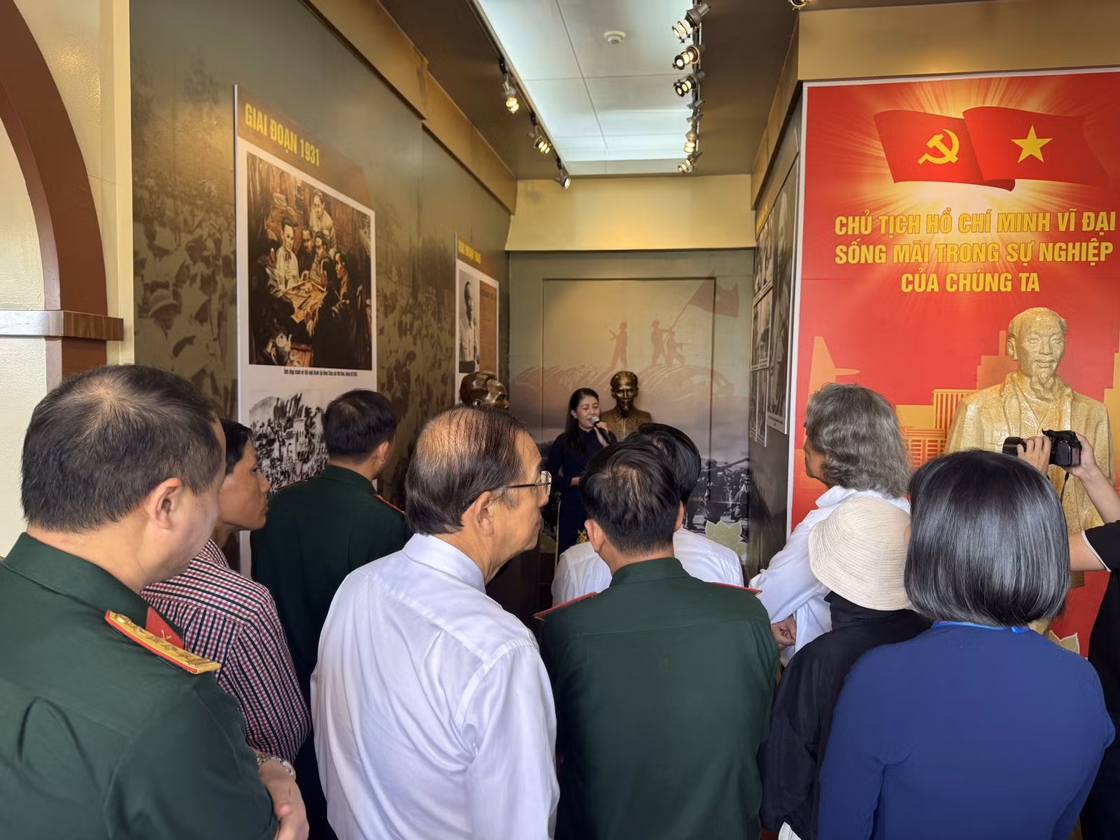 Chú thích ảnh