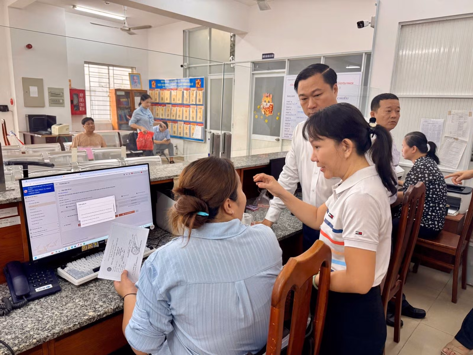 Chú thích ảnh