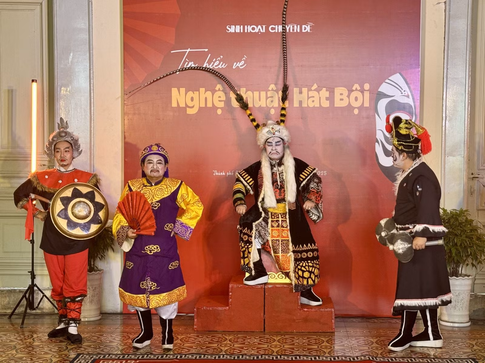Chú thích ảnh