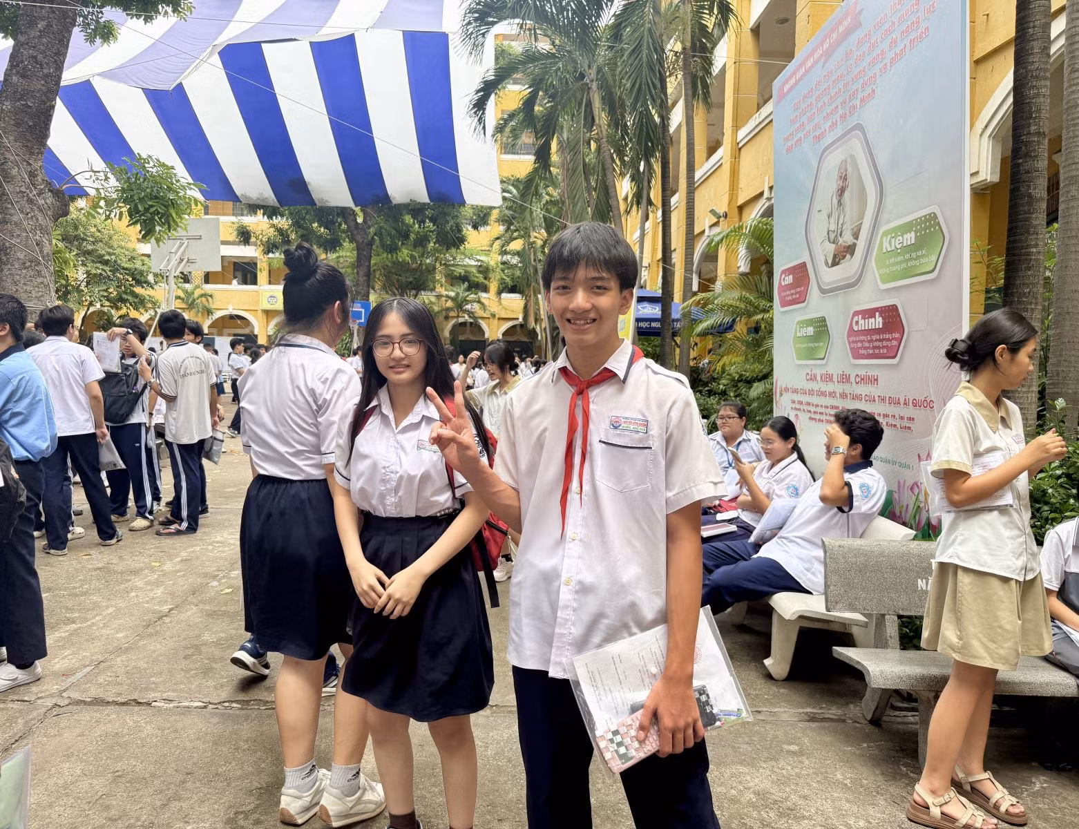Chú thích ảnh