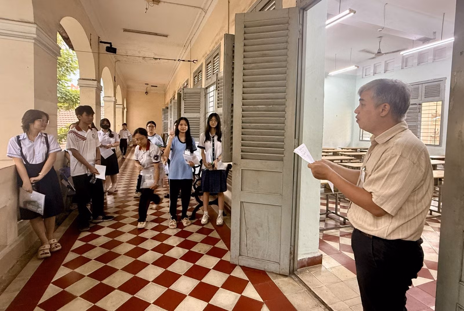 Chú thích ảnh