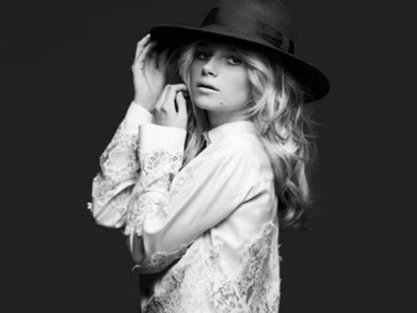 Em gái ‘thiên thần’ của Kate Moss khởi nghiệp người mẫu ảnh 7