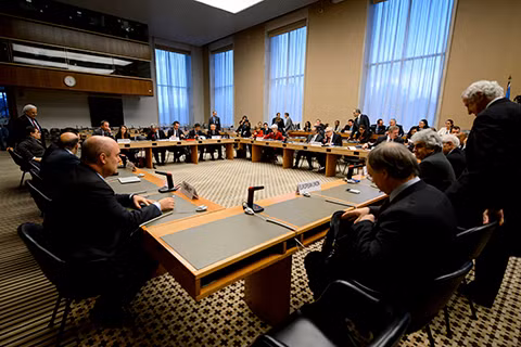 'Những người bạn Syria' hối thúc phe đối lập dự Geneva-2 ảnh 1