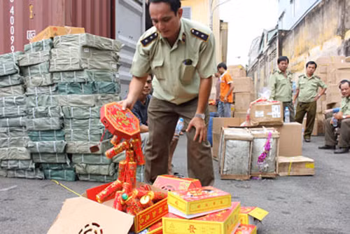 Sẽ truy chủ hàng vụ 10 container nhập lậu ảnh 1