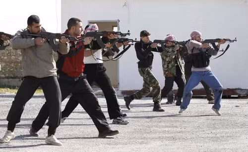 Thủ lĩnh phiến quân Syria bị phiến quân tiêu diệt ảnh 1