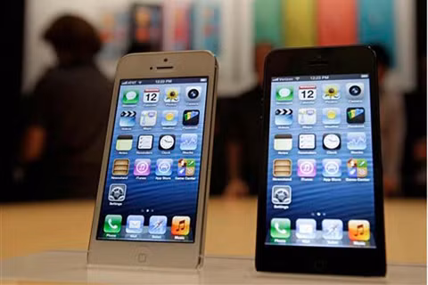 Nhà mạng lớn nhất Trung Quốc bắt đầu bán iPhone ảnh 1