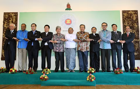 Hội nghị hẹp Ngoại trưởng ASEAN tại Myanmar ảnh 1