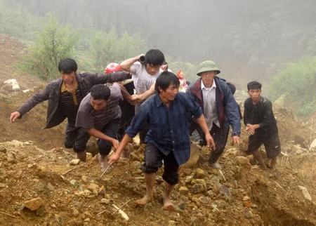 Tang tóc La Pán Tẩn ảnh 2