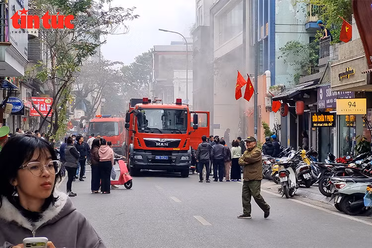 Chú thích ảnh