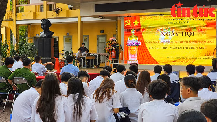 Chú thích ảnh