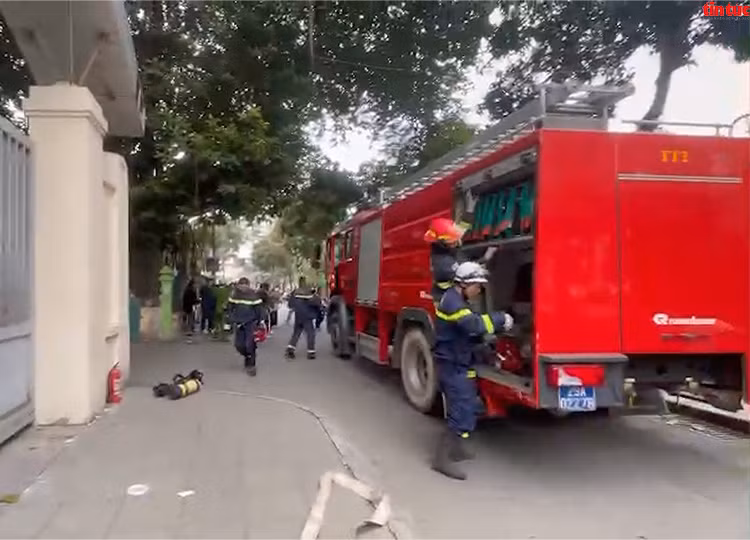 Chú thích ảnh