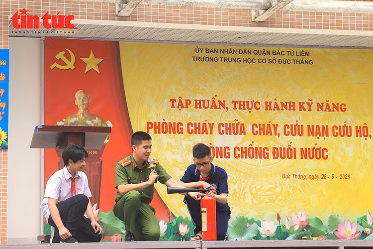 Chú thích ảnh