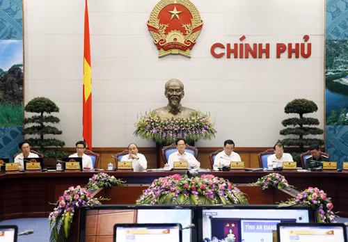 Tăng tốc trong 6 tháng cuối năm ảnh 1