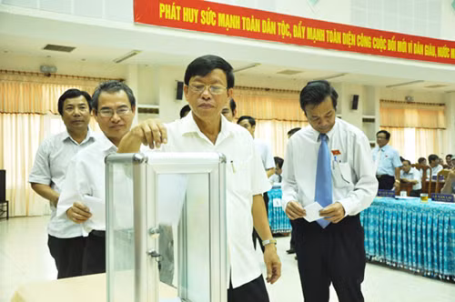 Ông Lê Trí Thanh được bầu làm Phó Chủ tịch tỉnh Quảng Nam ảnh 1