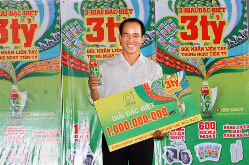 Bóc nhãn Trà Xanh Không Độ trở thành tỷ phú ảnh 1