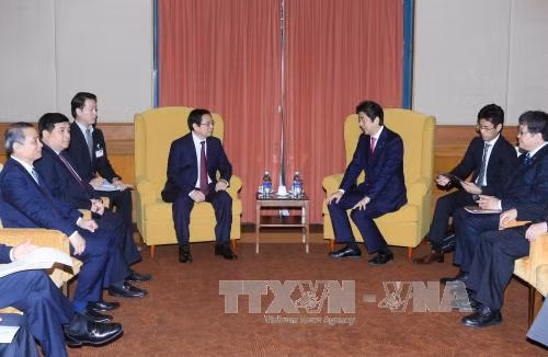 Thủ tướng Nhật Bản Shinzo Abe bàn về nguồn nhân lực tại Việt Nam ảnh 1