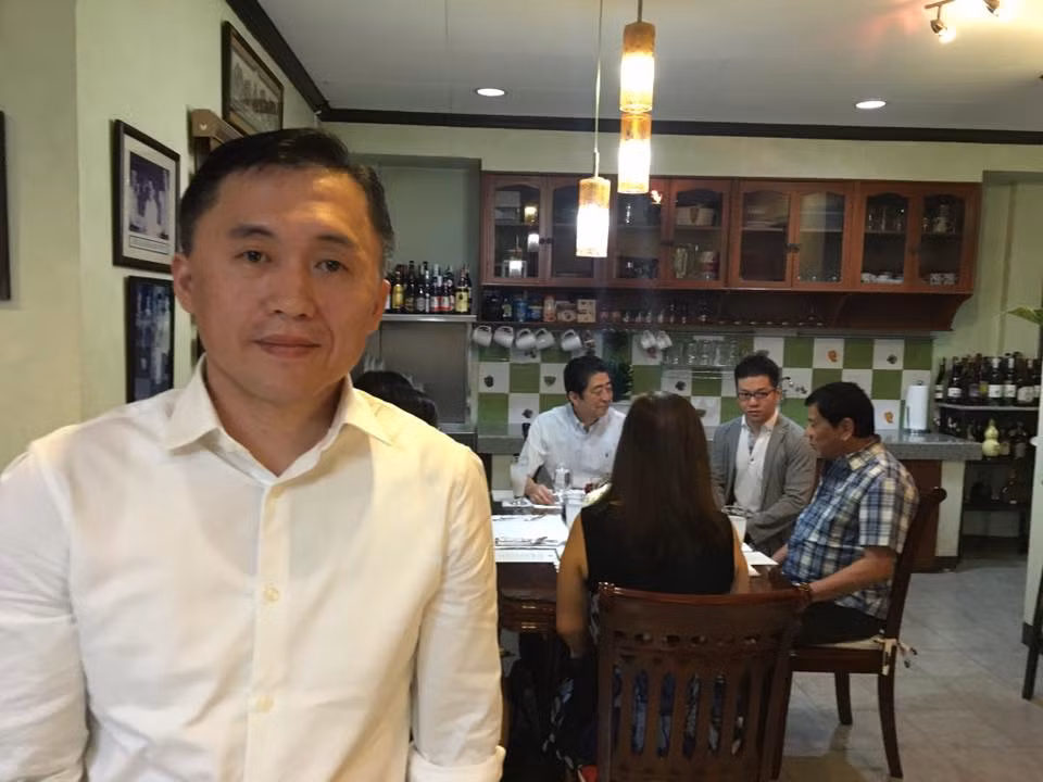 Tổng thống Philippines 'khoe' phòng ngủ giản dị với Thủ tướng Abe ảnh 2