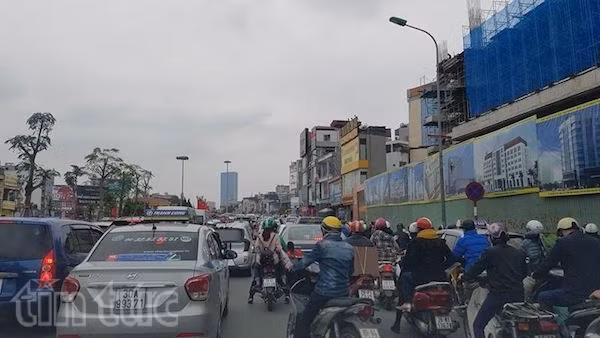 Giáp Tết, bệnh ùn tắc giao thông càng khó chữa ảnh 4