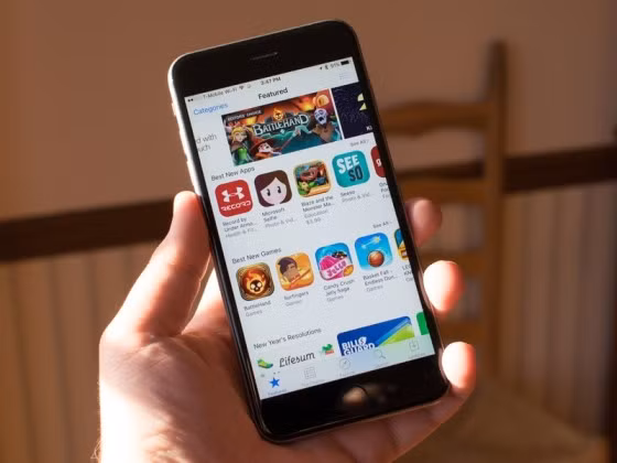 Đối mặt án kiện chống độc quyền, Apple nguy cơ mất hàng trăm triệu USD ảnh 1