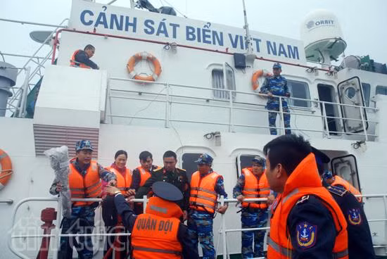 Bộ Tư lệnh Cảnh sát biển tổ chức chương trình ‘Tết cùng ngư dân’ ảnh 8