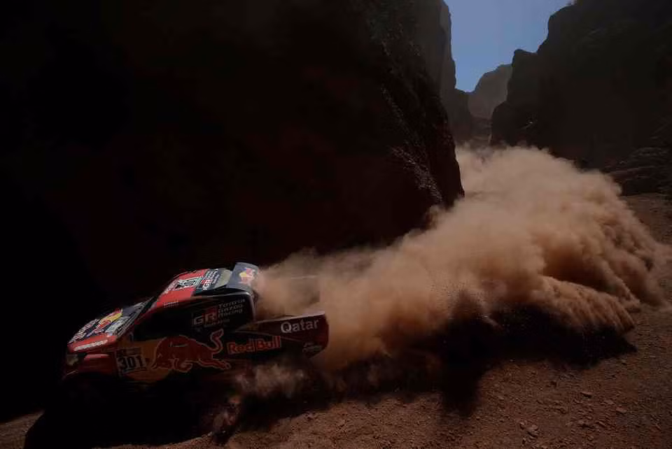 Paris Dakar 2017: Những người hùng cô độc trên đường đua hoang dã ảnh 6