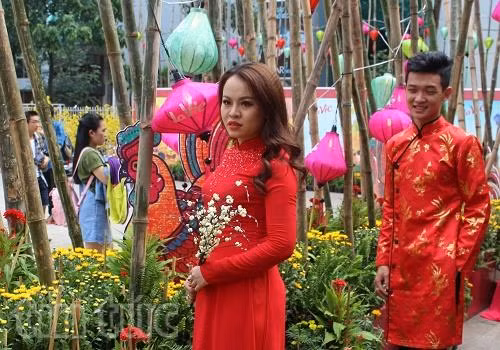 Nhộn nhịp phố ông đồ tại TP Hồ Chí Minh ảnh 9