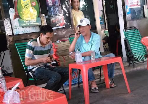 'Cò' vé bủa vây Ga Sài Gòn giáp Tết, cẩn trọng tránh mất tiền oan ảnh 2