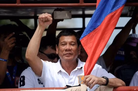 Tổng thống Duterte ra lệnh ‘sốc’ về các quan tham dính ma túy ảnh 1