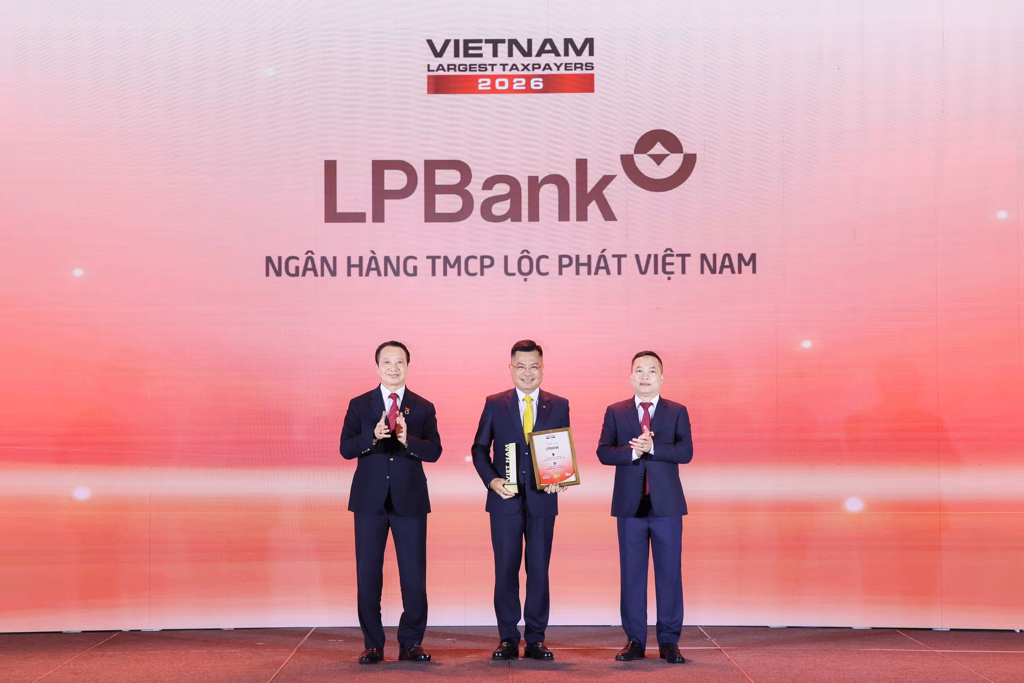 lpbank-8693.jpg