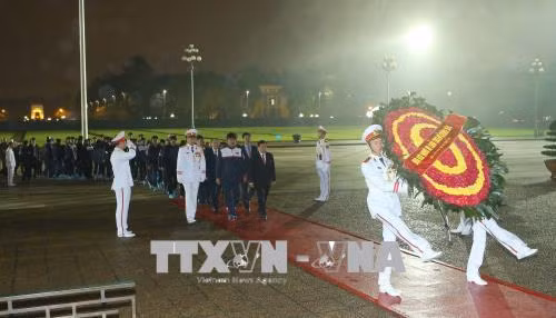 Thủ tướng: Chưa bao giờ có sự chờ đợi lâu thế, cũng chưa bao giờ có niềm vui lớn thế ảnh 8