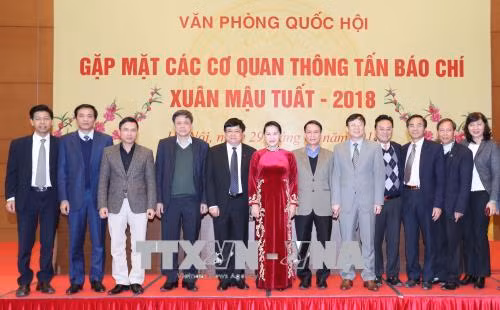 Chủ tịch Quốc hội gặp gỡ các cơ quan thông tấn báo chí nhân dịp Xuân Mậu Tuất 2018 ảnh 2