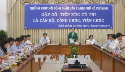 Thường trực HĐND Thành phố Hồ Chí Minh gặp gỡ, lắng nghe ý kiến của cán bộ, công chức ảnh 1