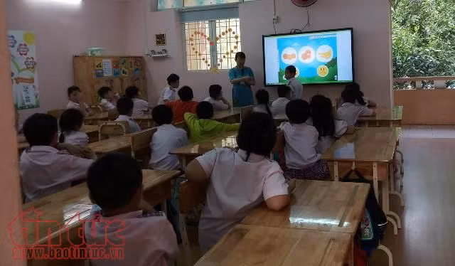 Nhiều giáo viên được nhận thu nhập tăng thêm cao ngất ngưởng ảnh 2