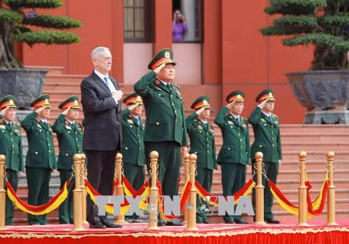 Bộ trưởng Quốc phòng Hoa Kỳ thăm chính thức Việt Nam ảnh 2