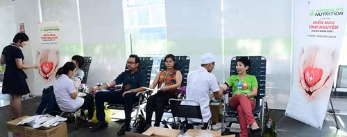 Nhân viên Herbalife VN tham gia hiến máu tình nguyện ảnh 1