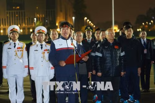 Thủ tướng: Chưa bao giờ có sự chờ đợi lâu thế, cũng chưa bao giờ có niềm vui lớn thế ảnh 9