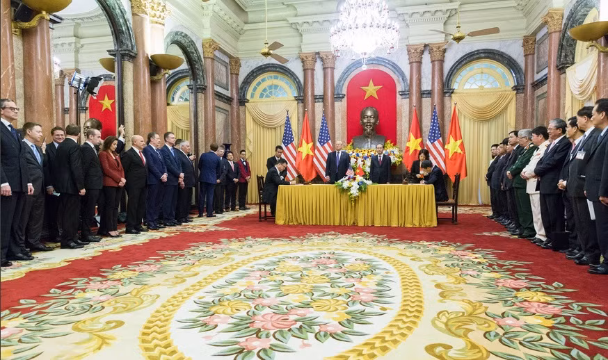 Tổng thống Trump đăng tweet cảm ơn Chủ tịch nước Trần Đại Quang về chuyến thăm Việt Nam ‘tuyệt vời’ ảnh 4