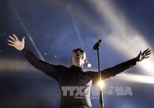 Linkin Park ra album tưởng nhớ giọng ca chính Chester Bennington ảnh 1