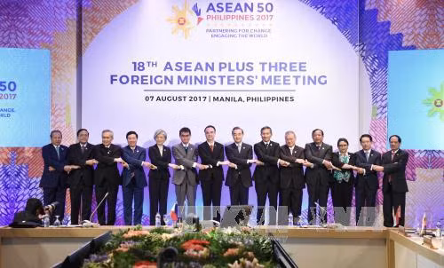 ASEAN+3, EAS tập trung kết nối khu vực, tạo thuận lợi cho doanh nghiệp vừa và nhỏ ảnh 1