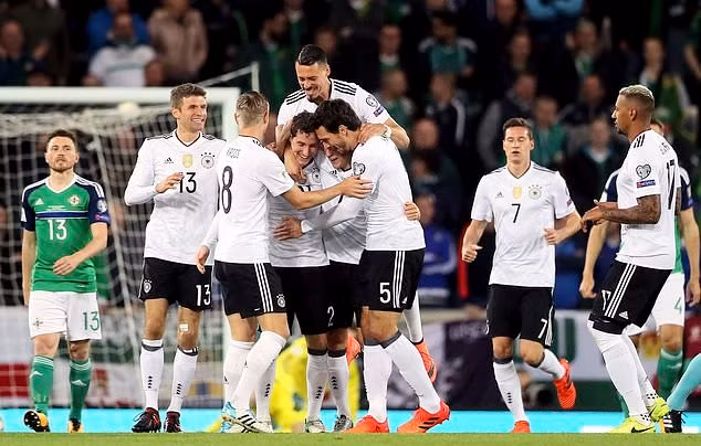 HLV Joachim Loew tuyên bố dùng Anh để thử nghiệm đội hình ảnh 1