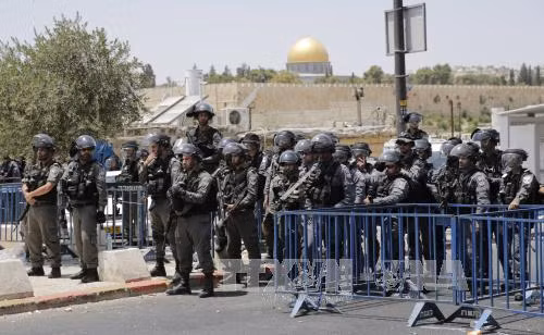 An ninh Israel bắn hạ một người Palestine cầm dao tấn công ảnh 1